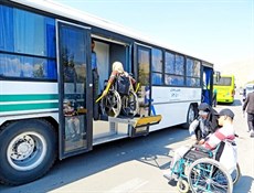 ۳ دستگاه اتوبوس ویژه معلولان در اراک راه‌اندازی شد