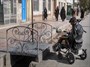 معابر تهران وضعیت مناسبی برای معلولان ندارد