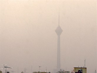 مخالفت کمیته کاهش آلودگی هوای تهران با برگزاری مسابقه پرسپولیس و میلان