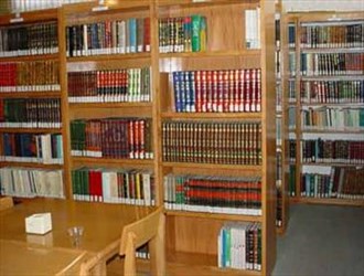 وجود ۹۰۰۰ کتاب گویا در کتابخانه مرکزی اهواز ویژه نابینایان