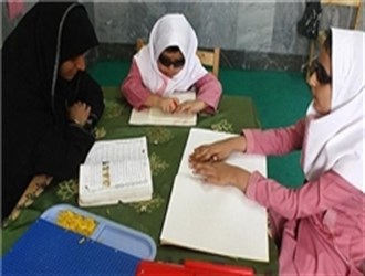راه‌اندازی کتابخانه دیجیتال گویا ویژه نابینایان در قزوین