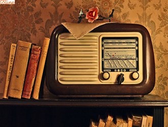 گرامیداشت یوم الله  دهه ی فجر در رادیو نمایش
