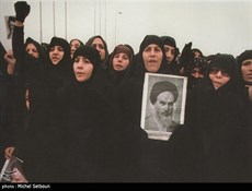 از «بهمن خونین» تا «بانگ آزادی»؛ سرودهای انقلاب چگونه خلق شدند؟