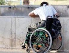 تشکل‌های معلولان باید بر عملکرد بهزیستی نظارت کنند