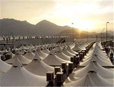 نصب کولر های گازی در چادر حجاج ایرانی