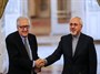 اخضر ابراهیمی: شرکت ایران در اجلاس ژنو-2 ضروری است/ظریف: ایران در صورت دعوت شرکت می کند