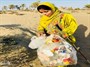 با چشمانی بسته به جنگ زباله ها رفتم