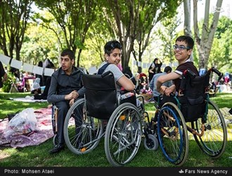 تجلیل از دانش آموزان برگزیده استان تهران در مسابقات فرهنگی، هنری و ورزشی مدارس استثنایی کشور