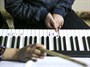 «دست های آبی» از تاثیر موسیقی بر بچه های اوتیسم می‌گوید